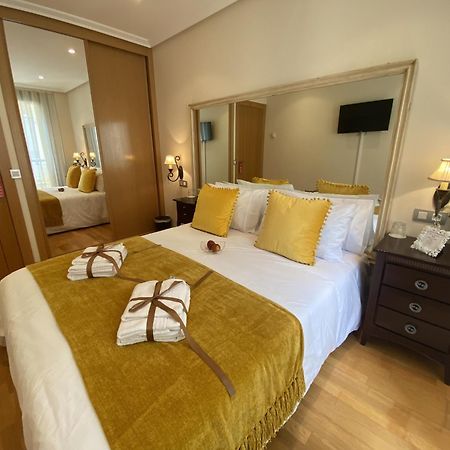 Clarens Guesthouse Cangas De Narcea Exterior photo