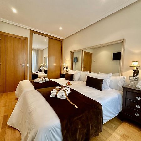 Clarens Guesthouse Cangas De Narcea Exterior photo