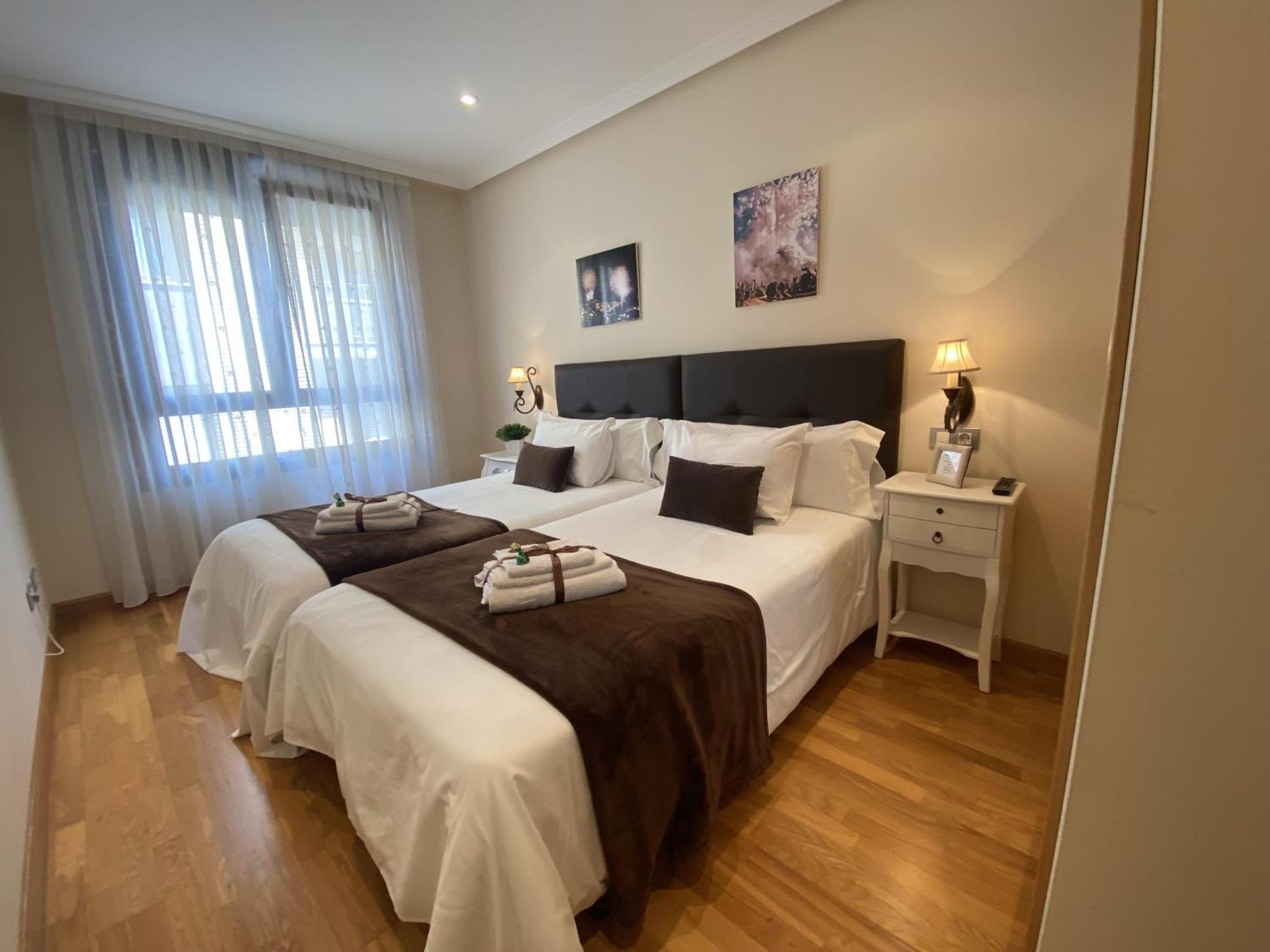Clarens Guesthouse Cangas De Narcea Exterior photo