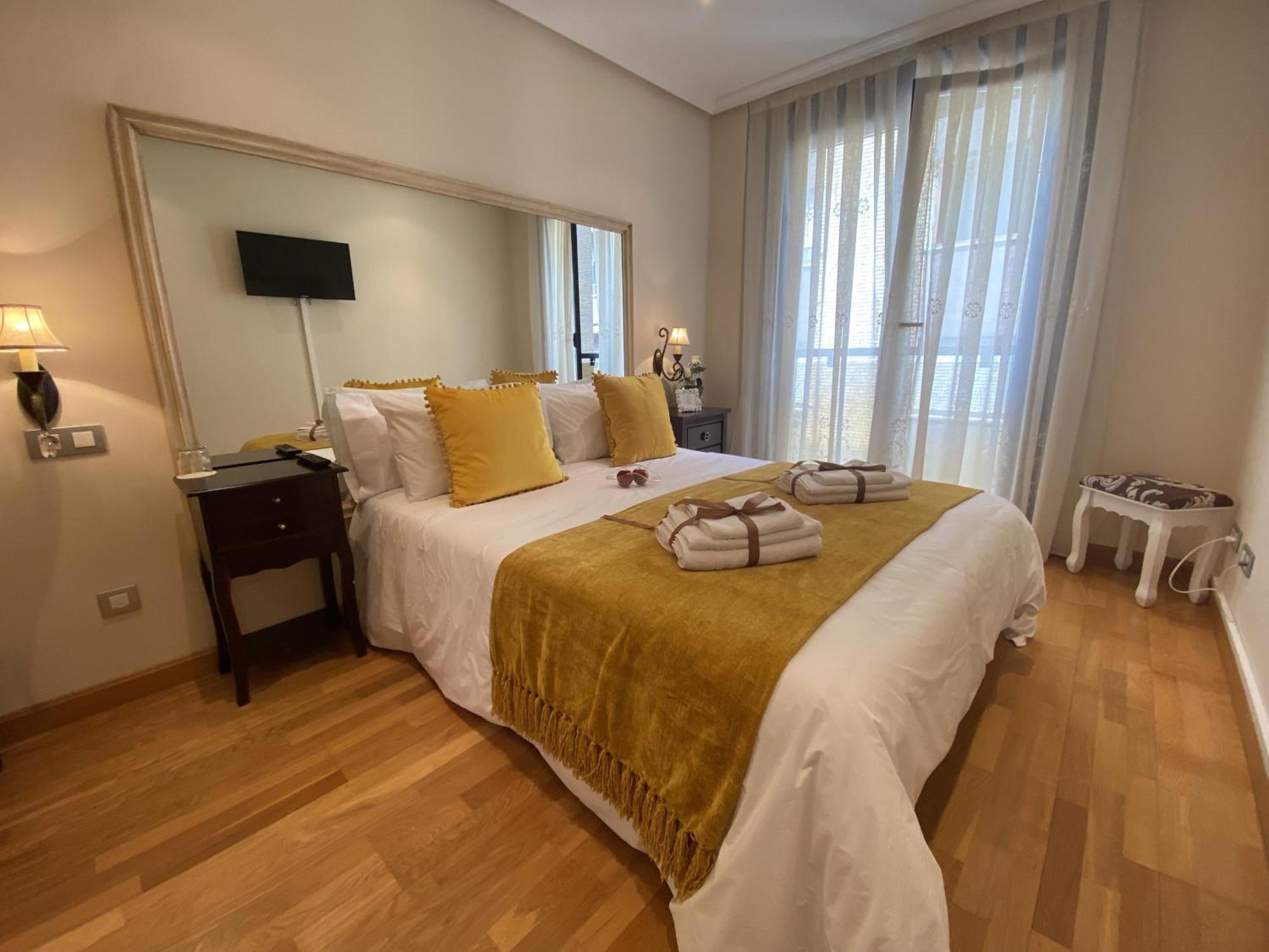 Clarens Guesthouse Cangas De Narcea Exterior photo